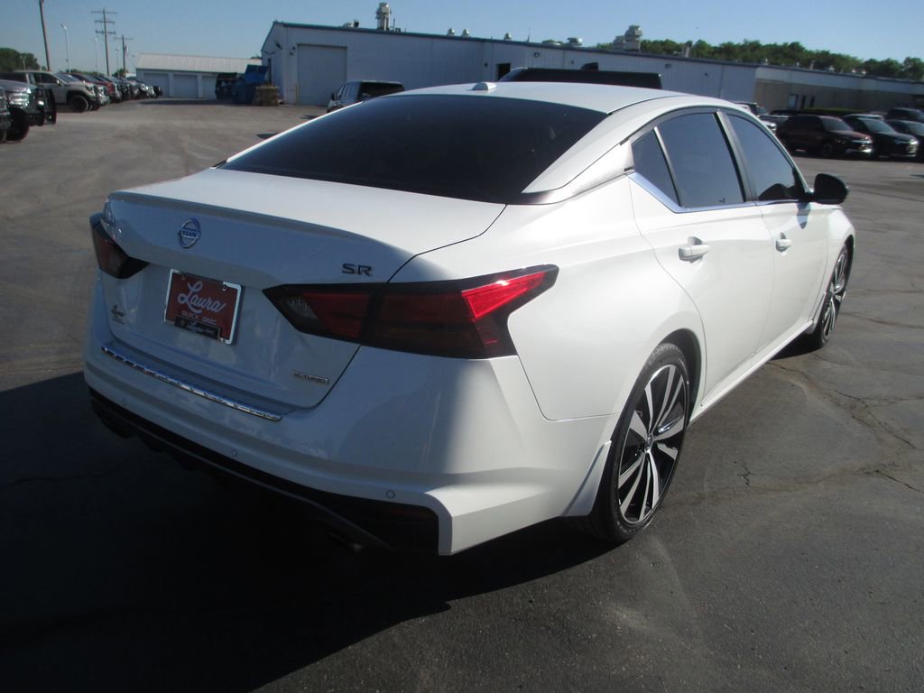 Used 2021 Nissan Altima 2.0 SR FWD image 6