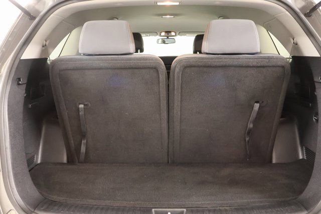 Used 2017 Kia Sorento LX w/ LX Convenience Package image 27