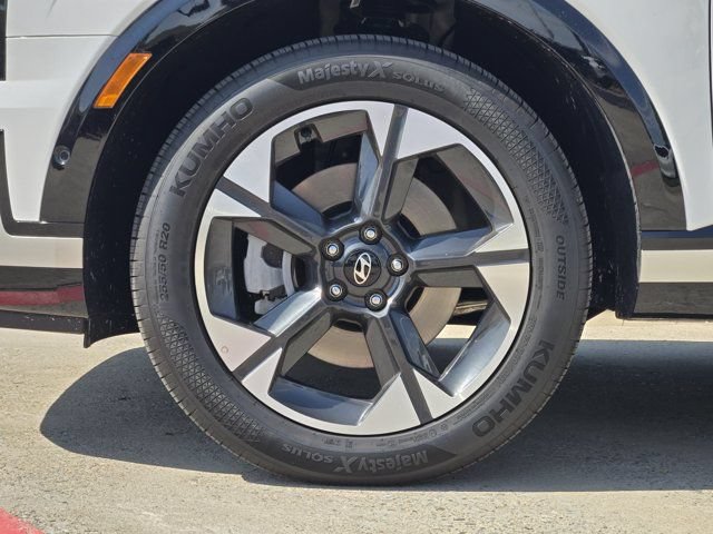 Certified 2026 Hyundai Palisade Limited AWD/4WD image 11