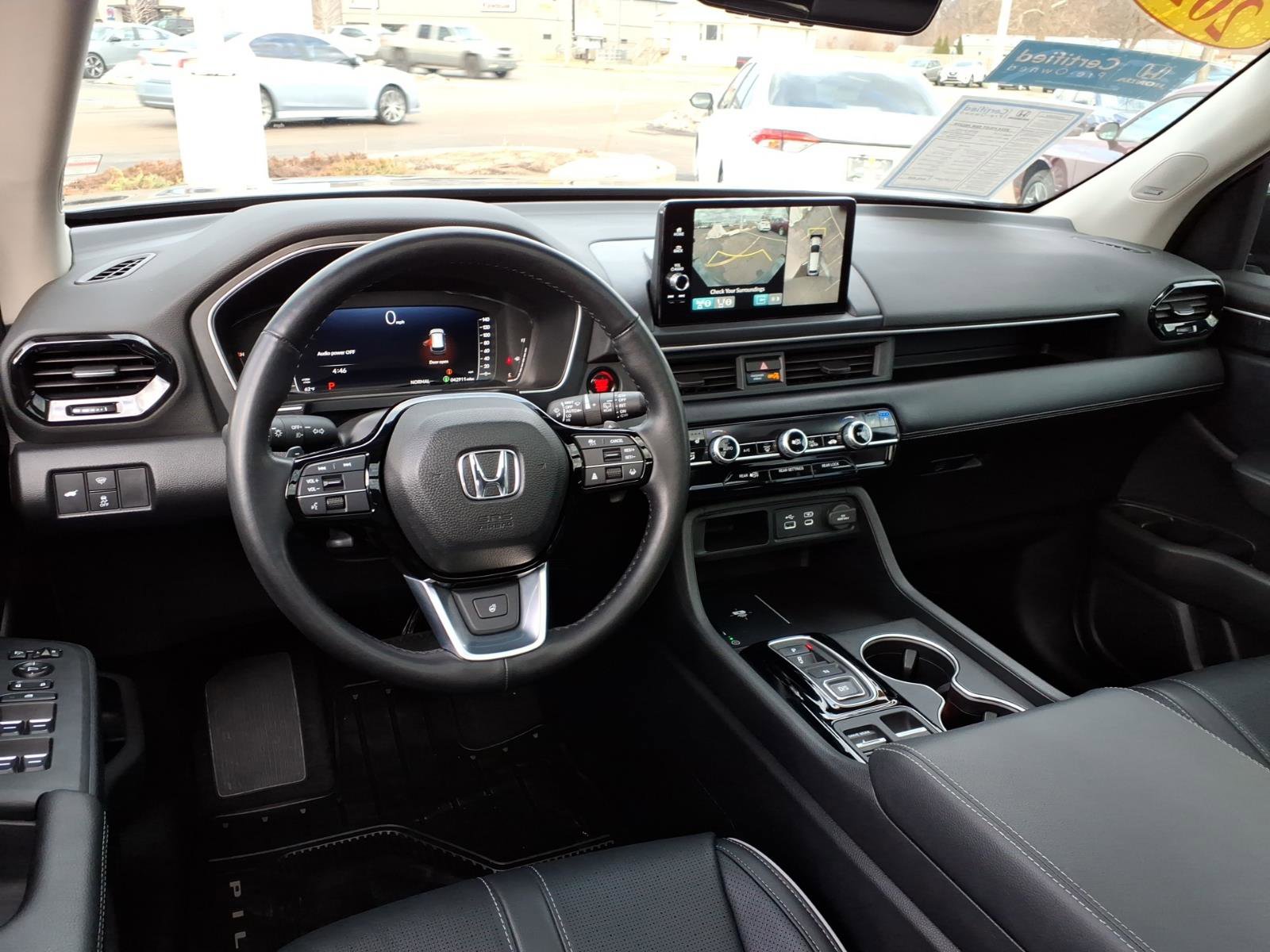 Certified 2024 Honda Pilot Elite image 6