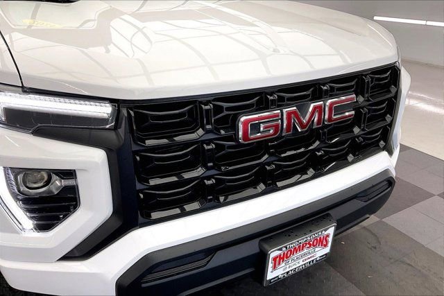 Used 2024 GMC Canyon Elevation image 30