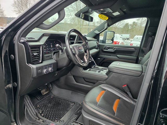 Used 2024 GMC Sierra 2500 AT4 w/ AT4 Preferred Package image 16