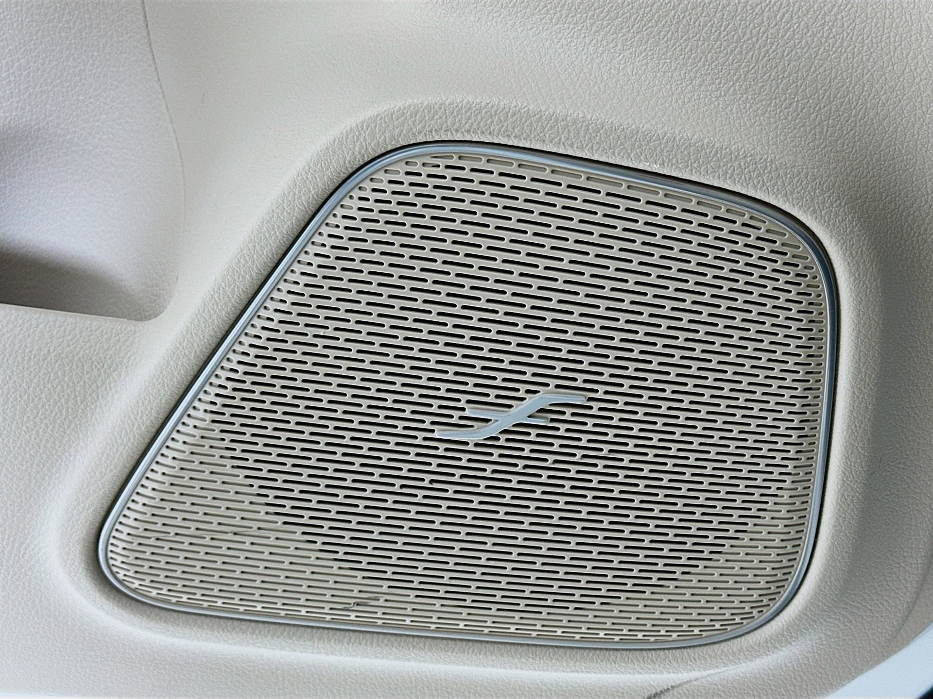 New 2026 Mercedes-Benz GLB 250 image 19