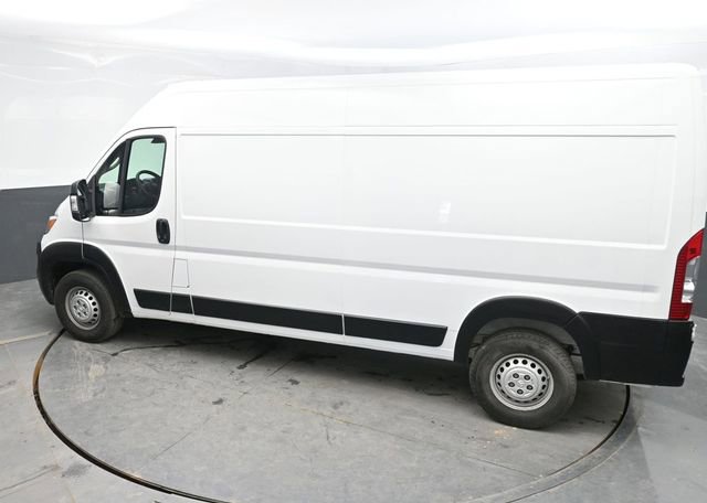 Used 2025 RAM ProMaster 2500 w/ Convenience Group image 25