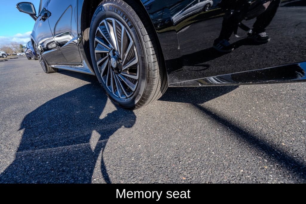 Certified 2023 Hyundai Sonata Limited w/ Cargo Package image 10