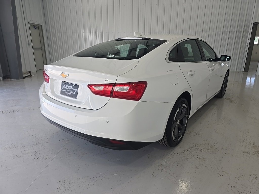 Used 2024 Chevrolet Malibu LT image 8