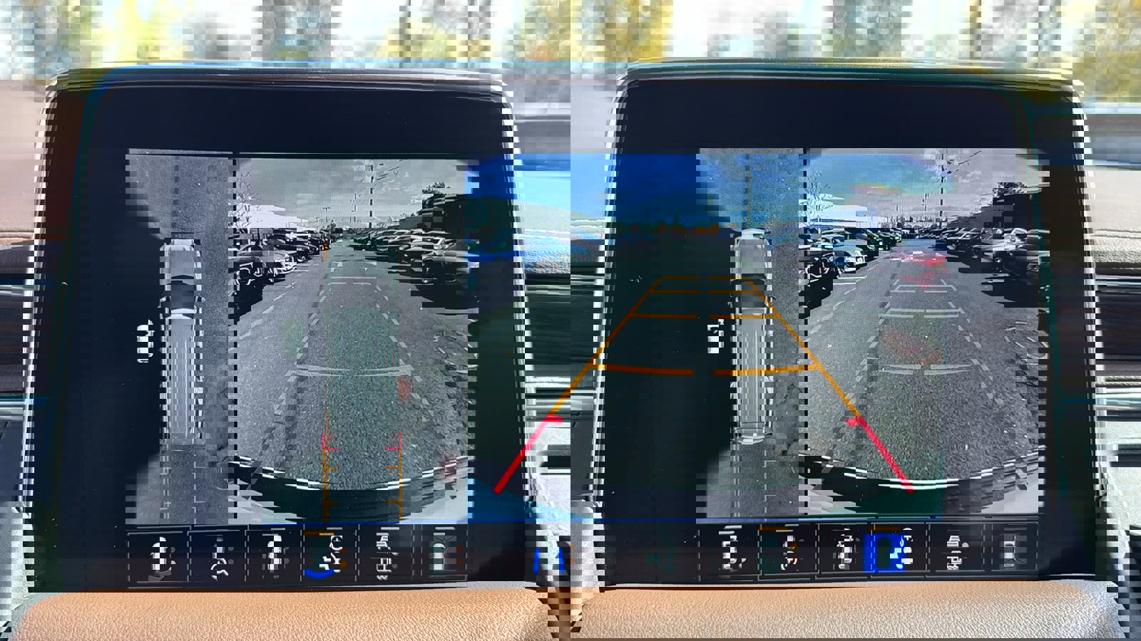 Used 2023 Chevrolet Tahoe High Country w/ LPO, Illumination Package image 19