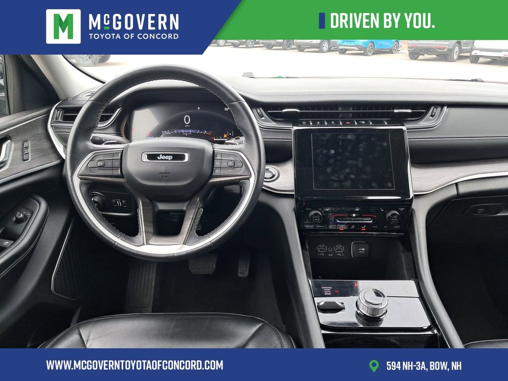 Used 2021 Jeep Grand Cherokee L Limited AWD/4WD image 24