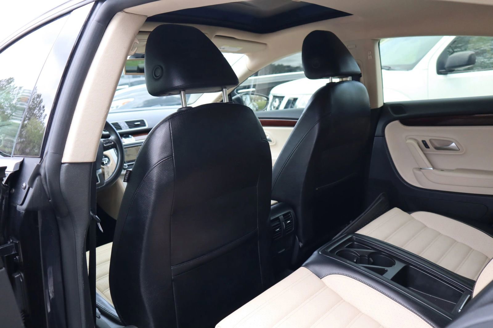 Used 2012 Volkswagen CC Lux Plus image 12