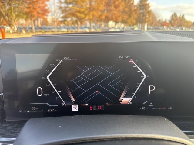 Certified 2023 BMW X7 xDrive40i w/ M Sport Package image 28