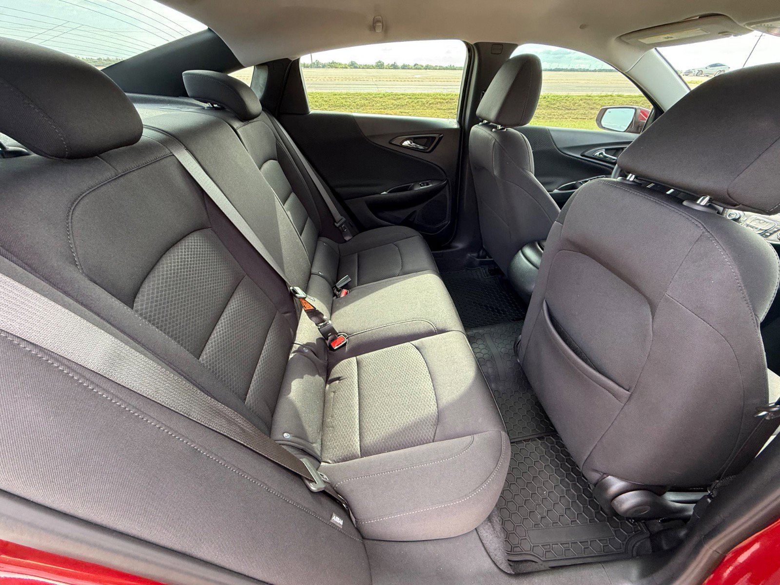 Used 2025 Chevrolet Malibu RS image 17