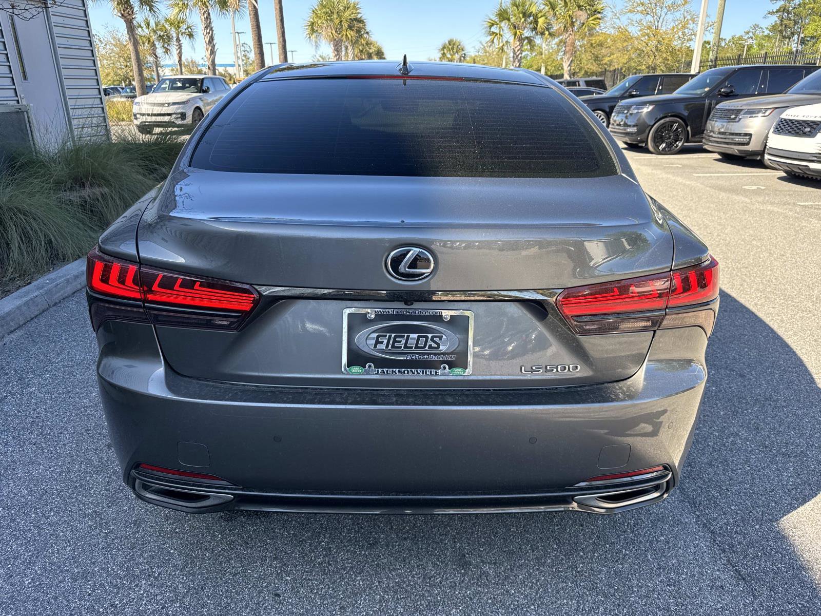 Used 2022 Lexus LS 500 F Sport w/ Accessory Package (Z2) image 7