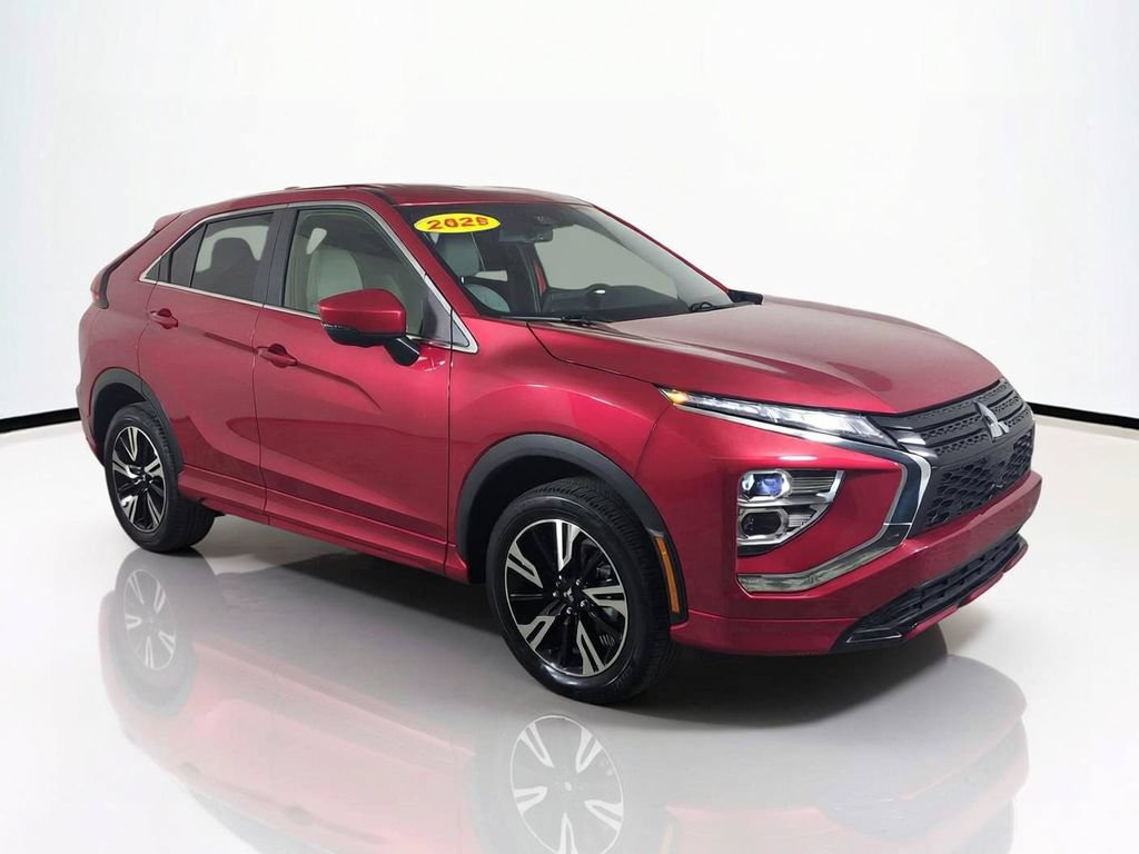 Used 2025 Mitsubishi Eclipse Cross AWD image 2