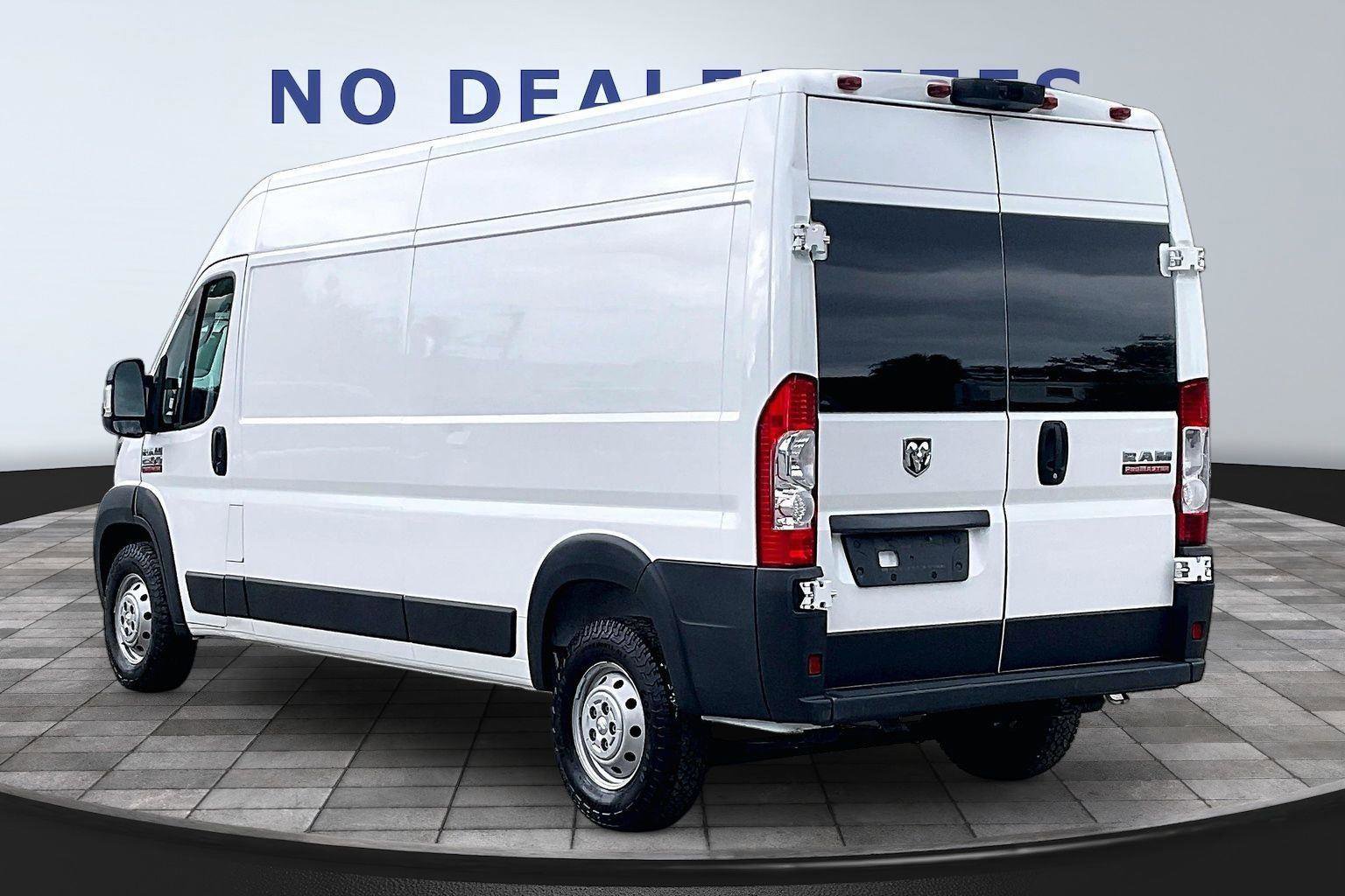 Used 2022 RAM ProMaster 2500 FWD image 4