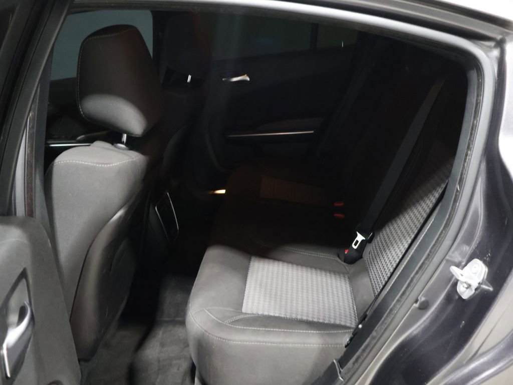 Used 2018 Dodge Charger GT image 18