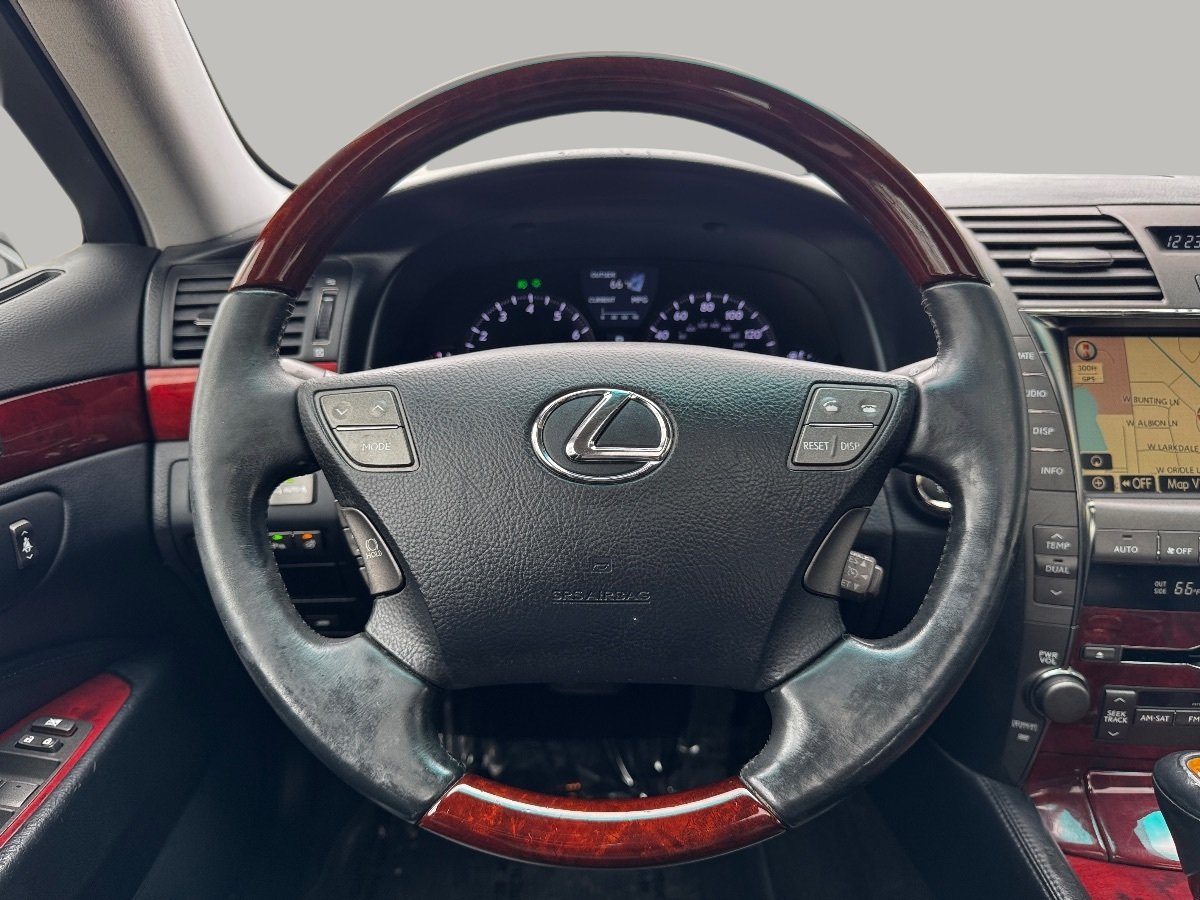 Used 2007 Lexus LS 460 RWD image 22