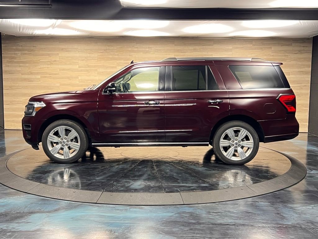 Used 2023 Ford Expedition Platinum AWD/4WD image 18