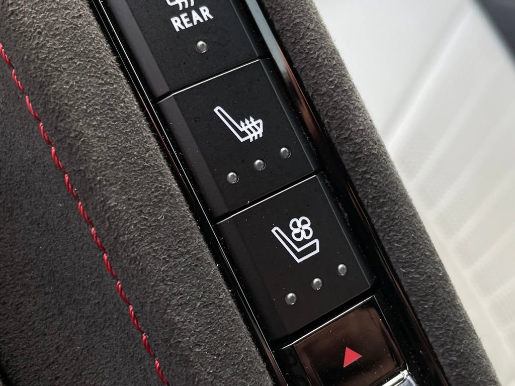 Used 2023 Chevrolet Corvette Stingray Premium Conv image 20