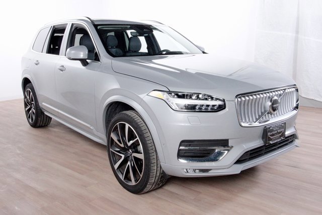 Certified 2024 Volvo XC90 B5 Plus image 3