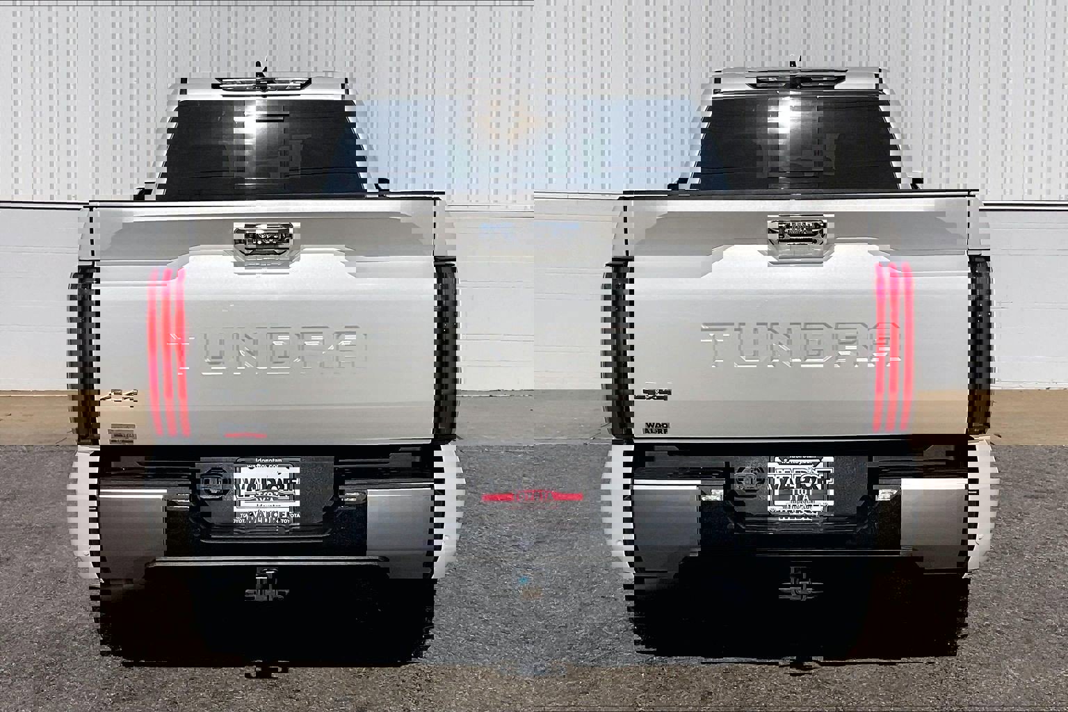 Used 2022 Toyota Tundra Limited image 5