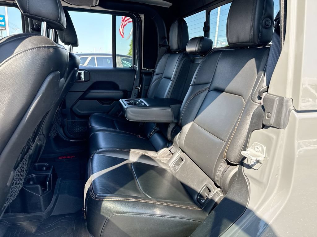 Used 2021 Jeep Gladiator Mojave w/ Dual Top Group AWD/4WD image 23