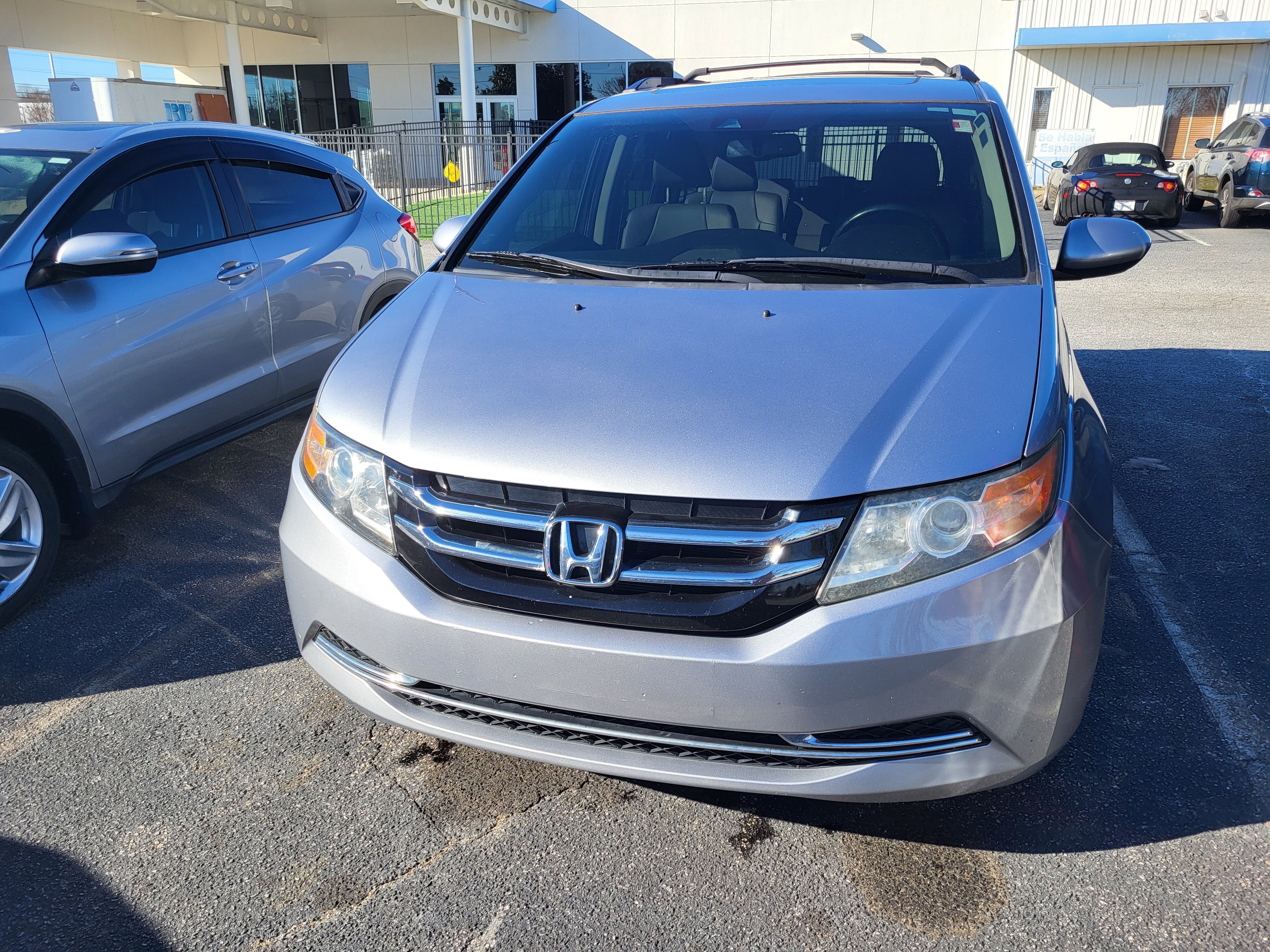 Used 2016 Honda Odyssey EX-L image 2