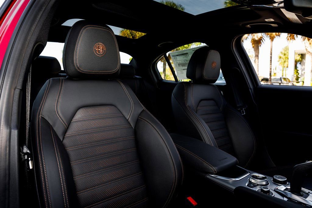 New 2025 Alfa Romeo Giulia w/ Driving Assist Package RWD image 41