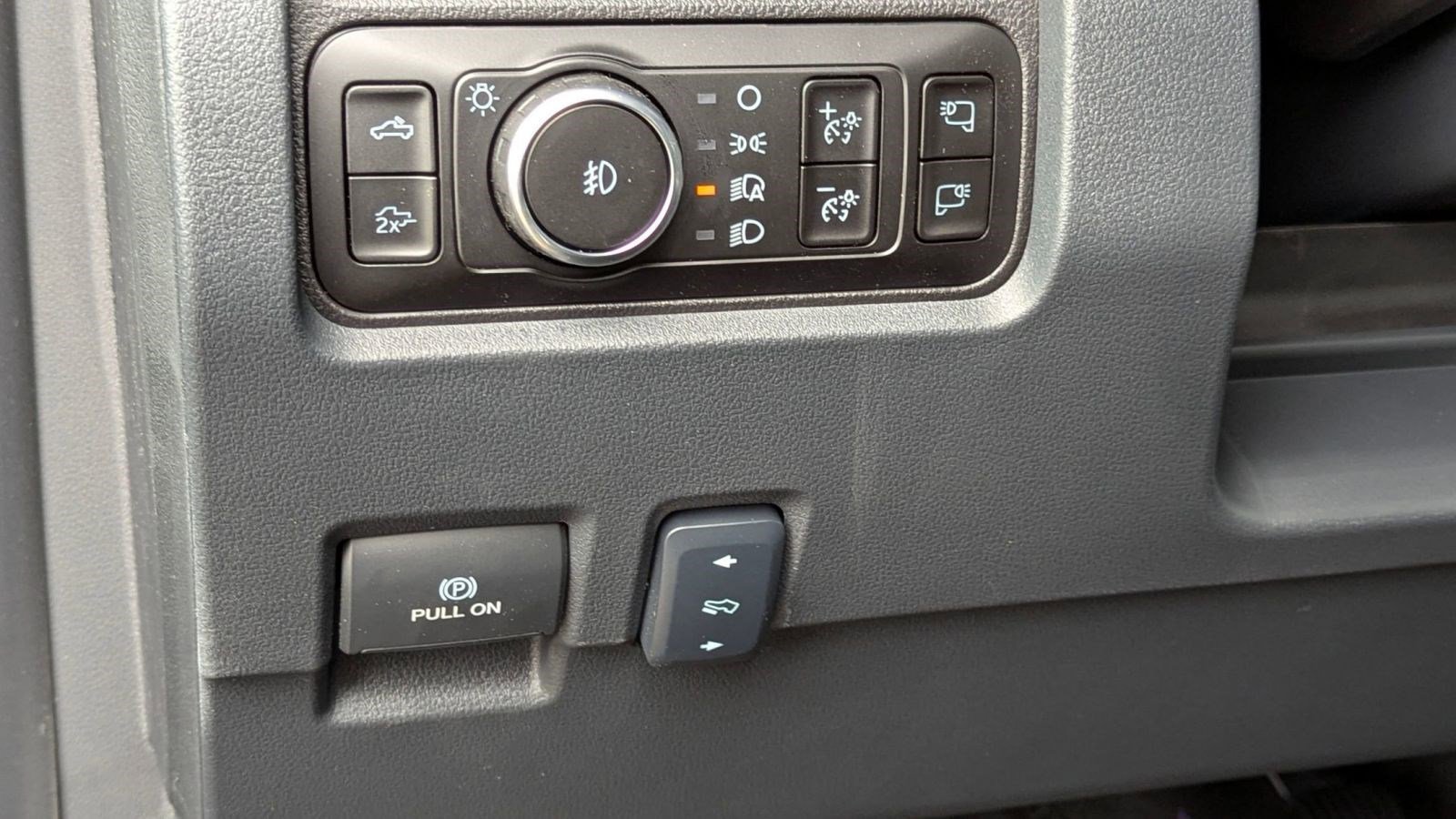 New 2026 Ford F250 Lariat image 17