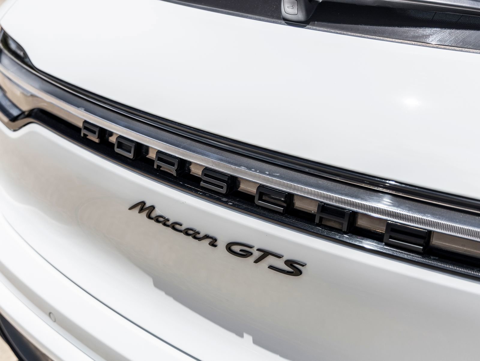 Used 2022 Porsche Macan GTS AWD/4WD image 15