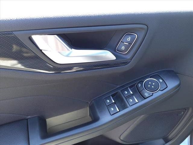 New 2024 Ford Escape ST-Line w/ Tech Pack #1 FWD image 9