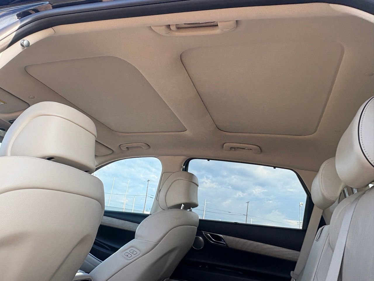 Used 2022 Genesis GV80 2.5T w/ Prestige Package 04 AWD/4WD image 27