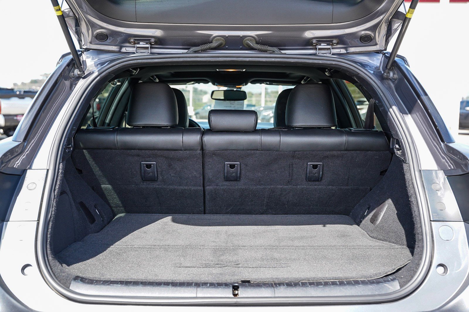 Used 2015 Lexus CT 200h w/ Navigation Package image 25