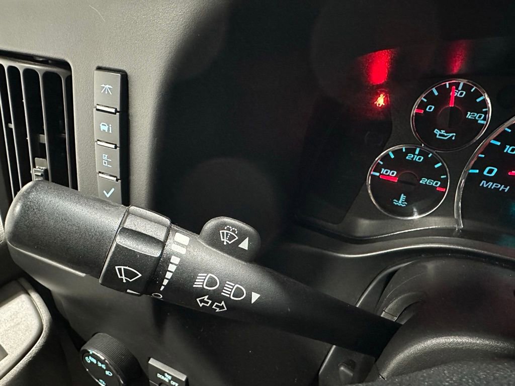 Used 2022 Chevrolet Express 3500 w/ Power Convenience Package image 23