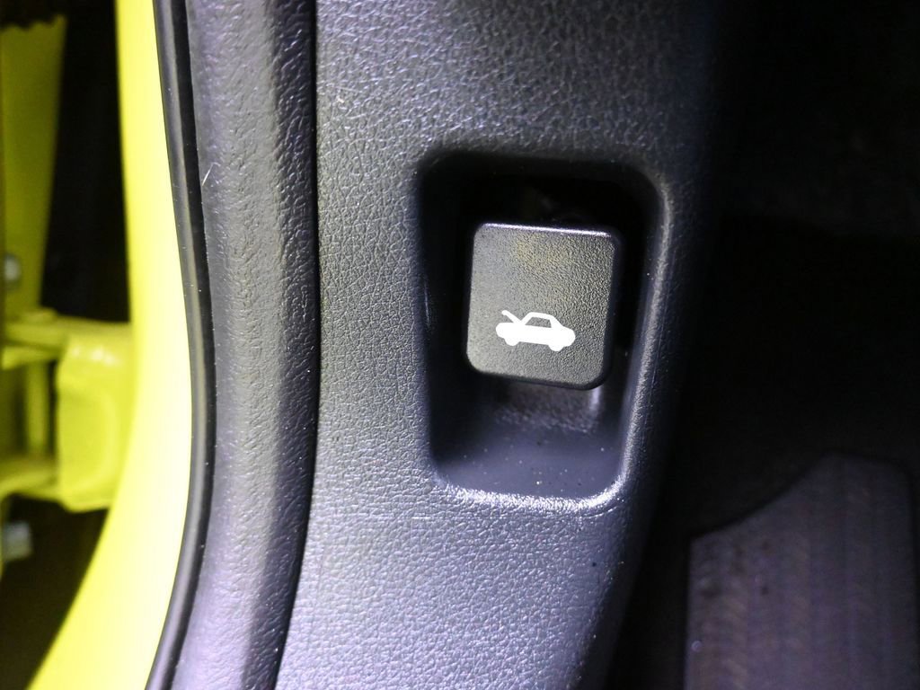 Used 2019 Honda Civic EX image 30