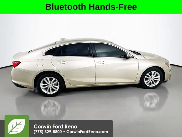 Used 2016 Chevrolet Malibu LT w/ Leather Package FWD image 8
