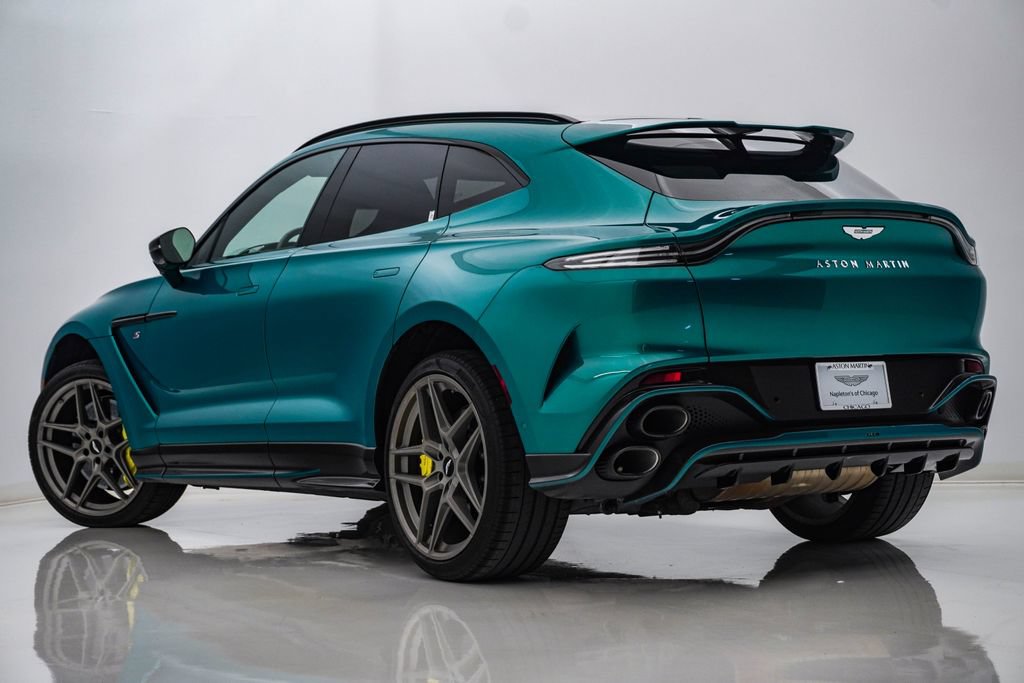 Used 2026 Aston Martin DBX S AWD/4WD image 8