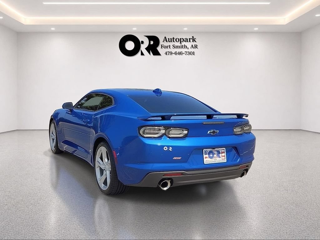 Used 2022 Chevrolet Camaro SS RWD image 4