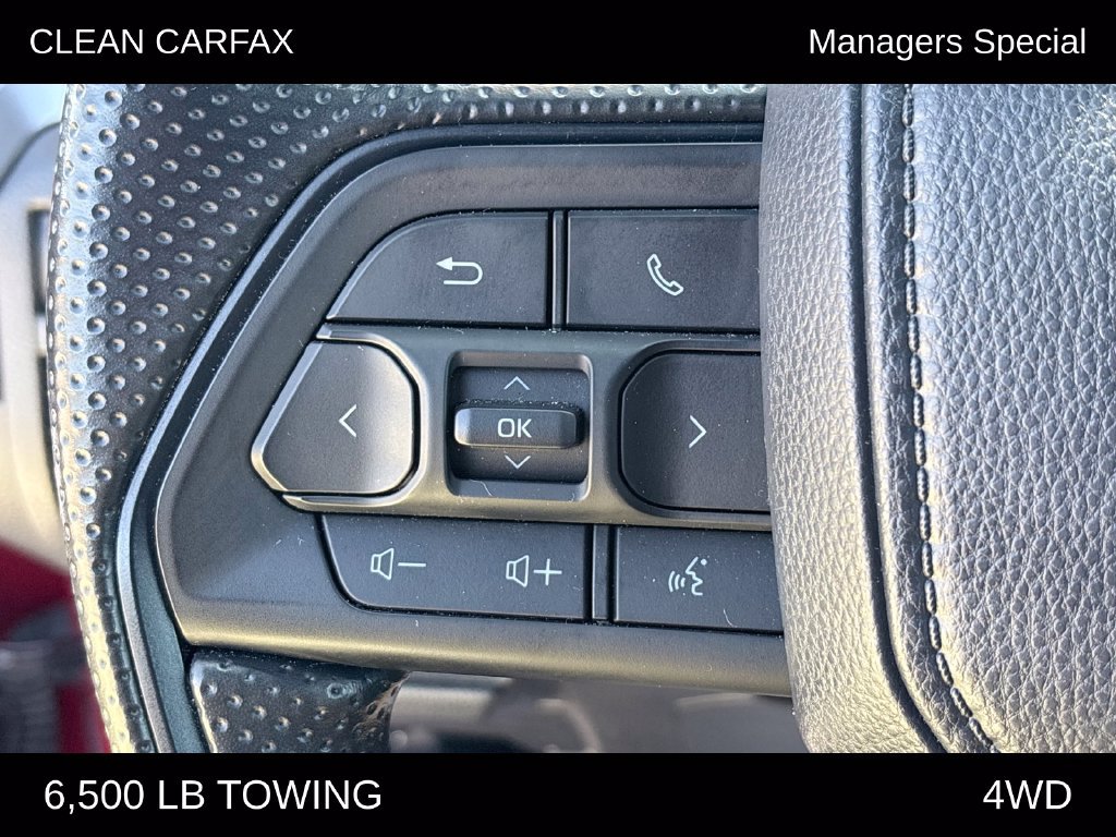 Used 2025 Toyota Tacoma SR5 AWD/4WD image 12