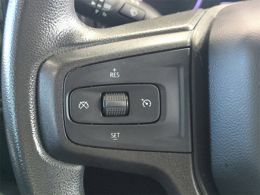 Used 2020 Chevrolet Silverado 1500 Custom w/ Custom Convenience Package image 27