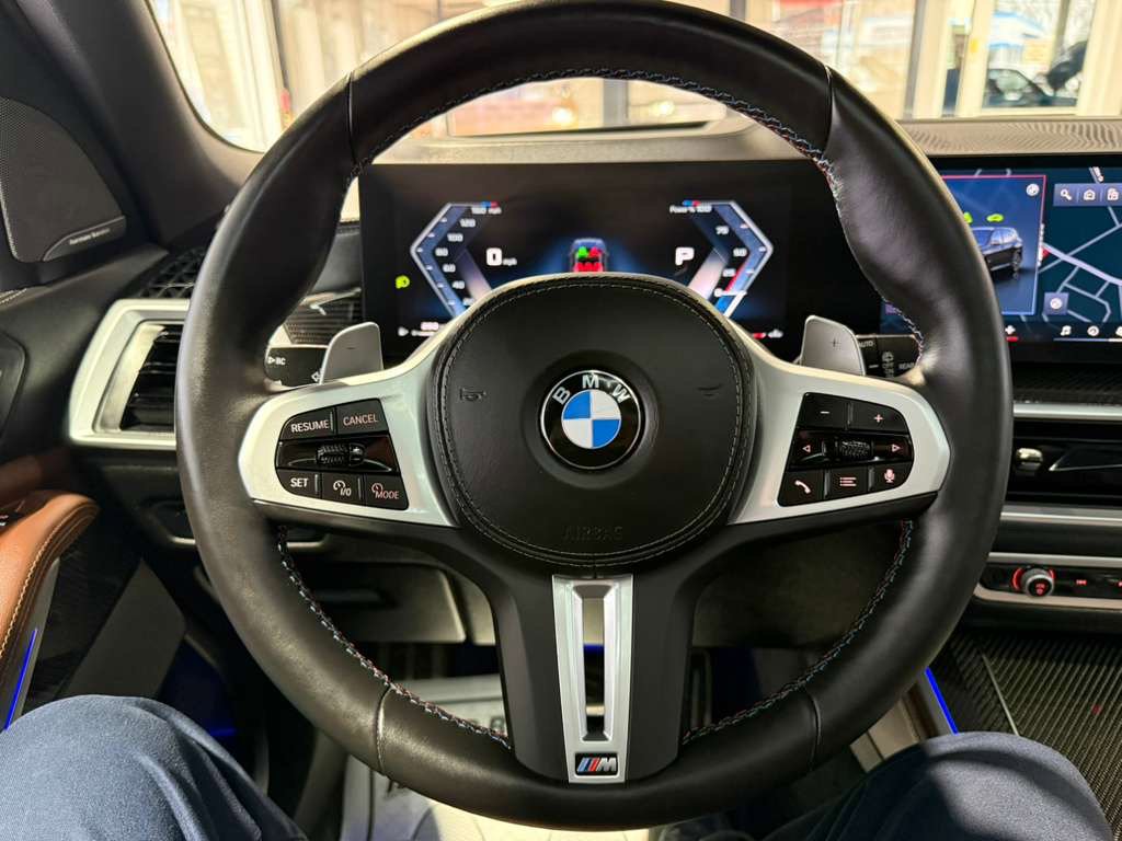 Used 2026 BMW X5 M60i image 13