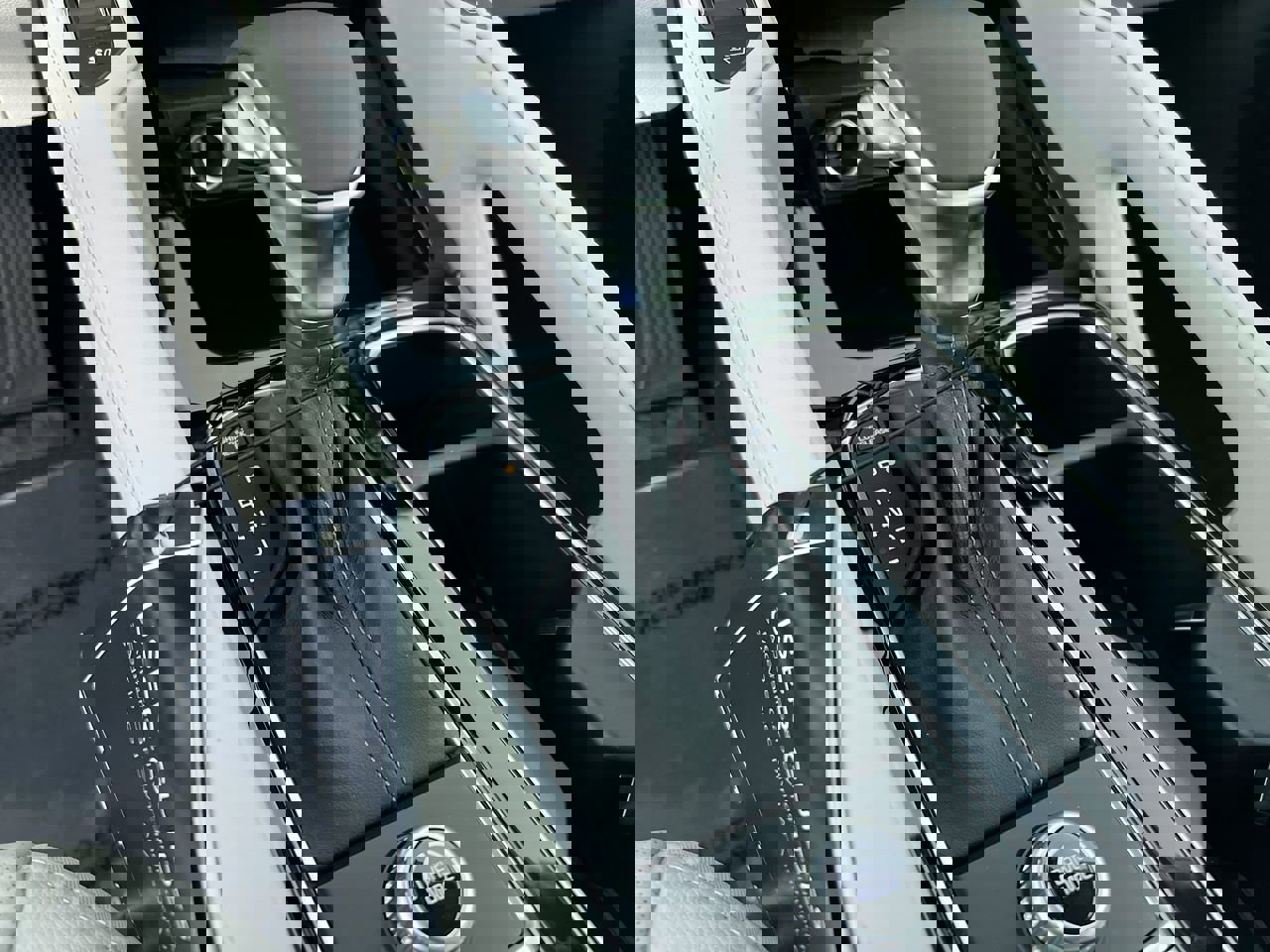 Used 2025 Kia Telluride EX w/ EX Captain's Chair Package image 22