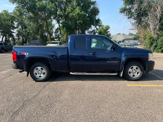 Used 2010 Chevrolet Silverado 1500 LT w/ Power Pack Plus AWD/4WD image 9