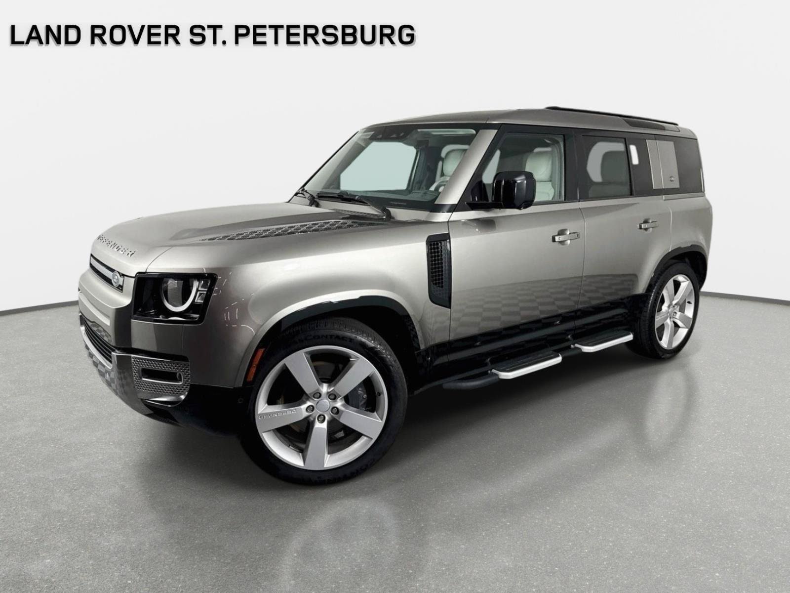 Used 2023 Land Rover Defender 110 S AWD/4WD image 1
