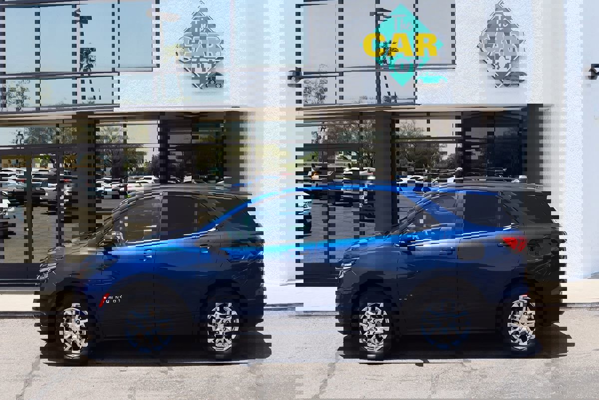 Used 2022 Chevrolet Equinox LS w/ LS Convenience Package image 8