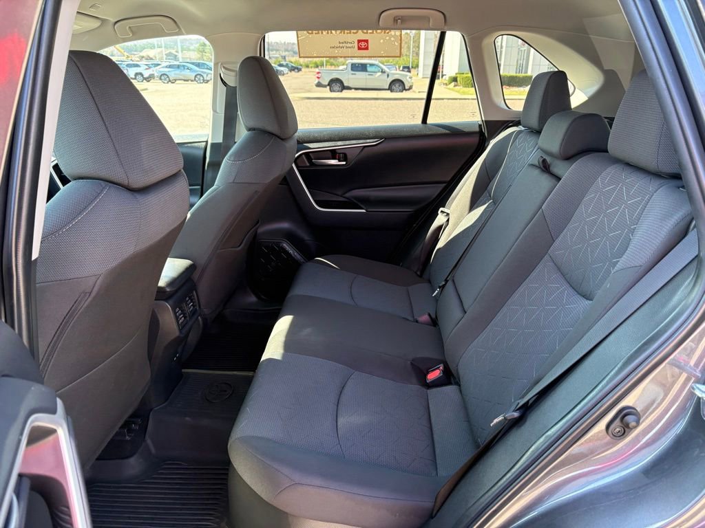 Certified 2025 Toyota RAV4 XLE AWD/4WD image 14
