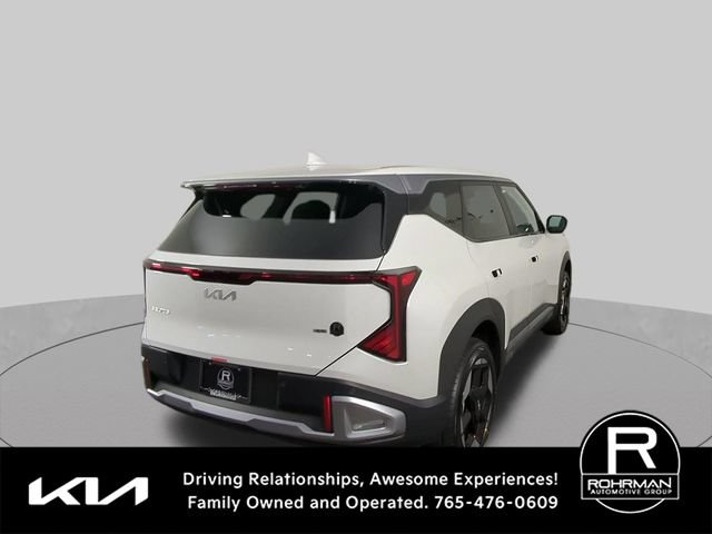 New 2027 Kia Seltos S AWD/4WD image 9