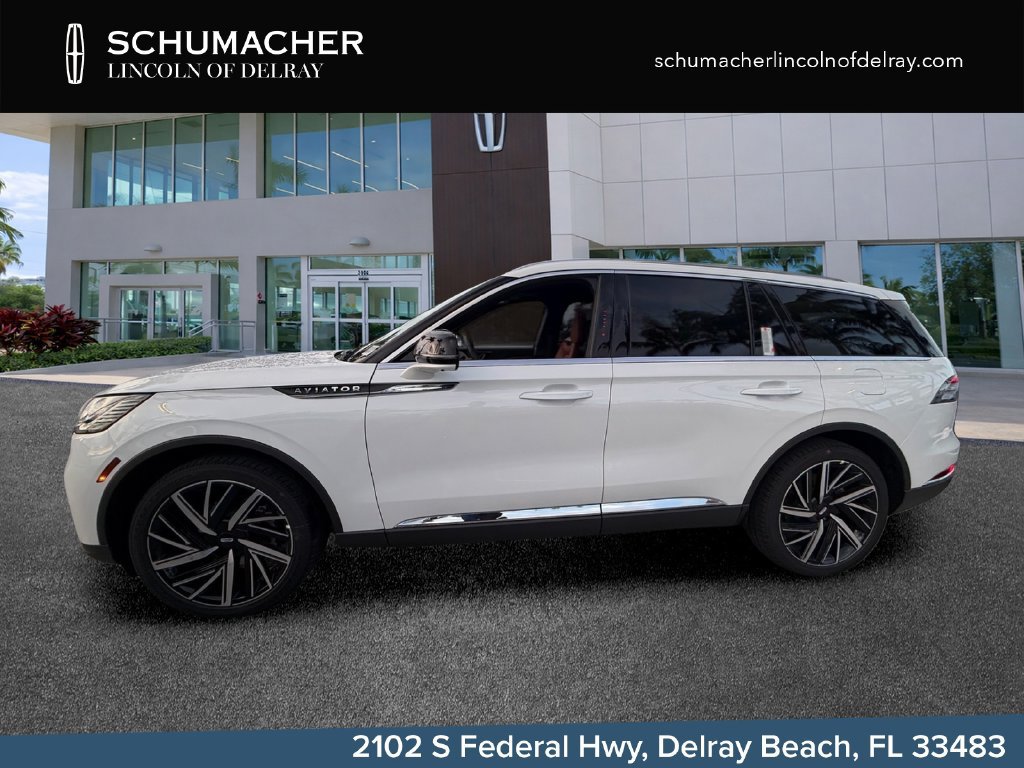 New 2027 Lincoln Aviator Reserve AWD/4WD image 3