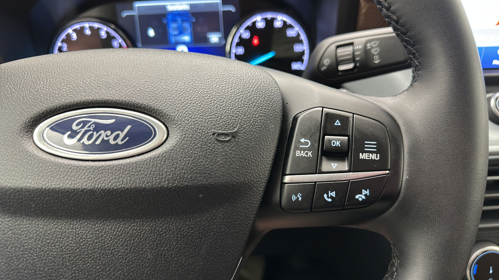 Used 2024 Ford Maverick Lariat w/ FX4 Off-Road Package AWD/4WD image 23