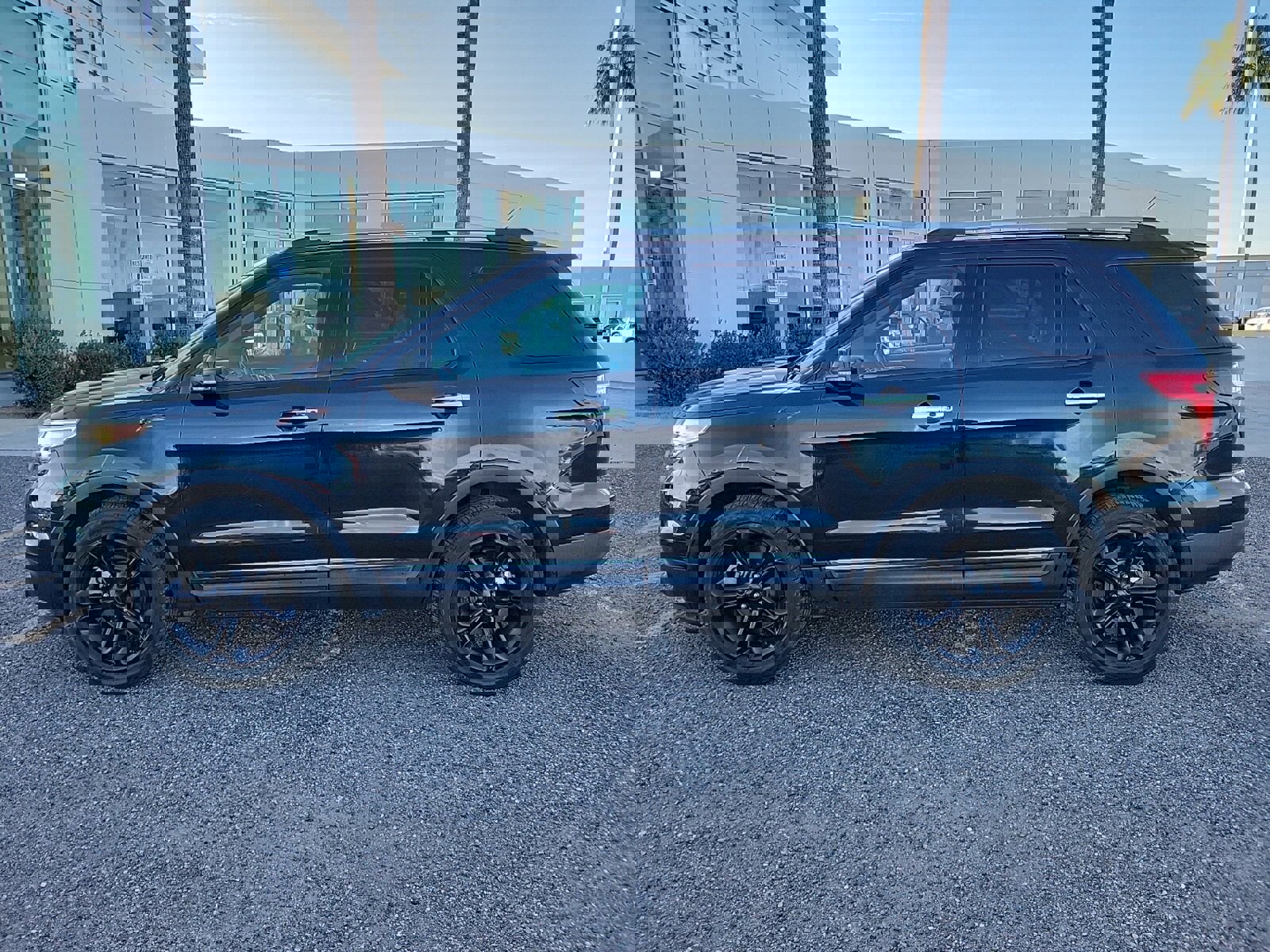 Used 2014 Ford Explorer Limited image 8