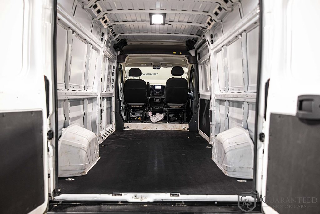 Used 2025 RAM ProMaster 2500 w/ Convenience Group FWD image 12